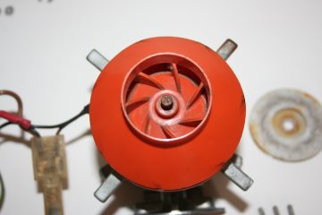 d1l_motor01_big.jpg